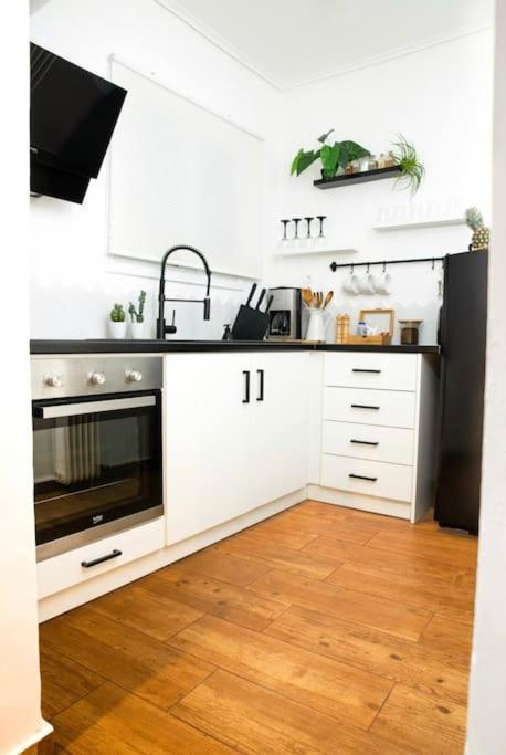 Novel Acropolis Apartment Ateny Zewnętrze zdjęcie
